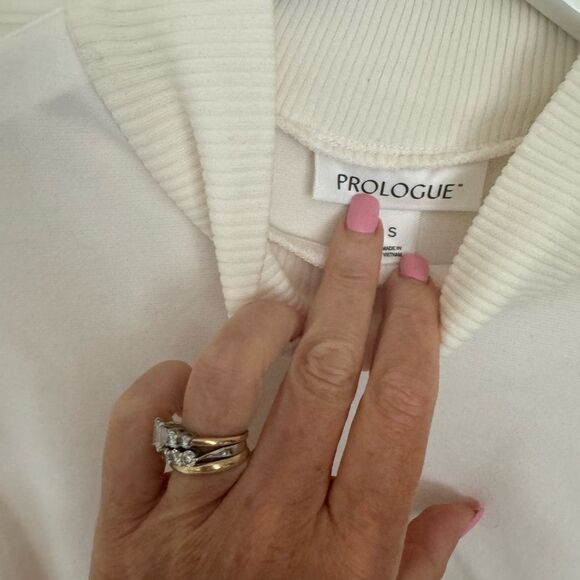 Prologue dress with belt (size small) - Picture 3 of 4